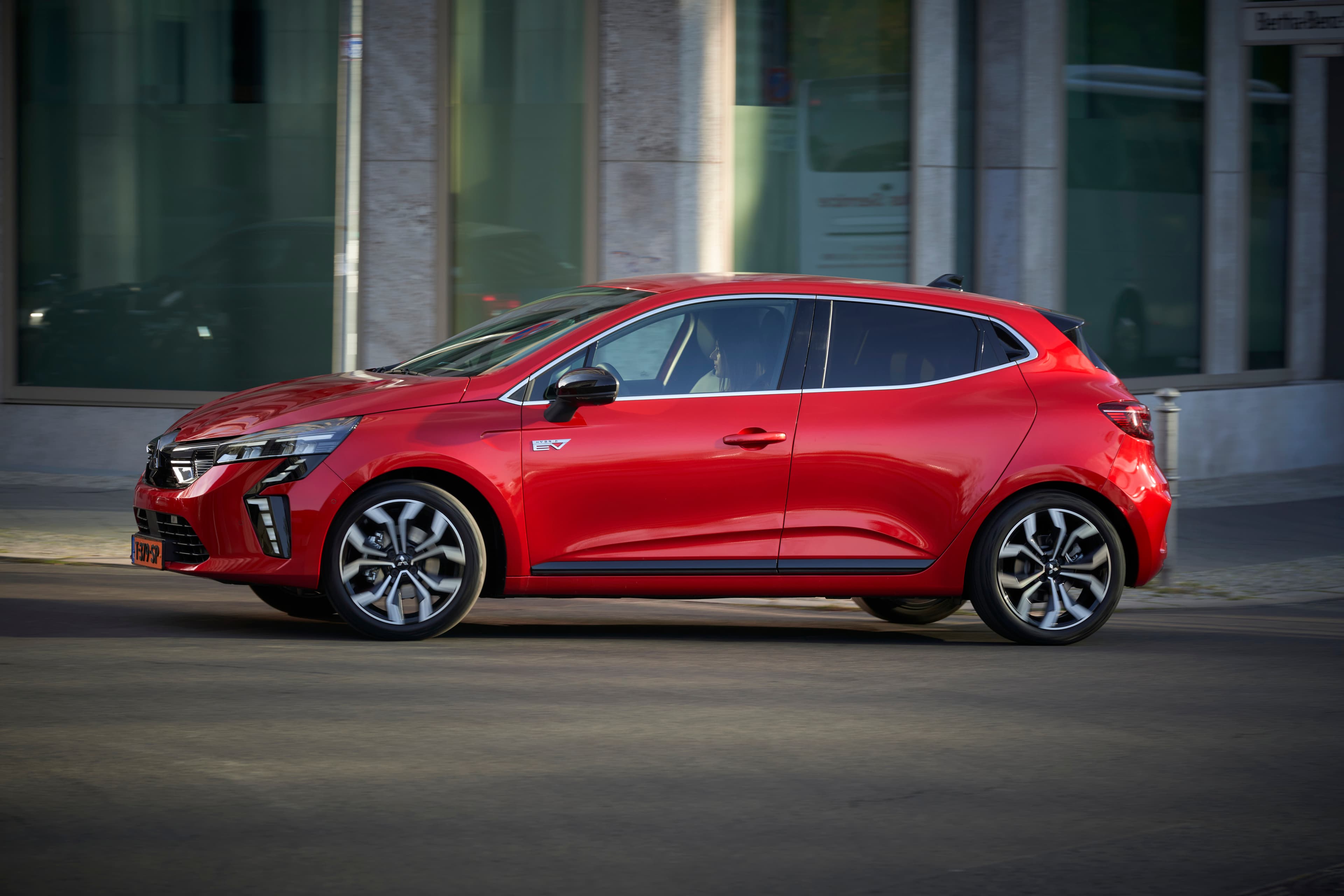 Mitsubishi Colt 2024